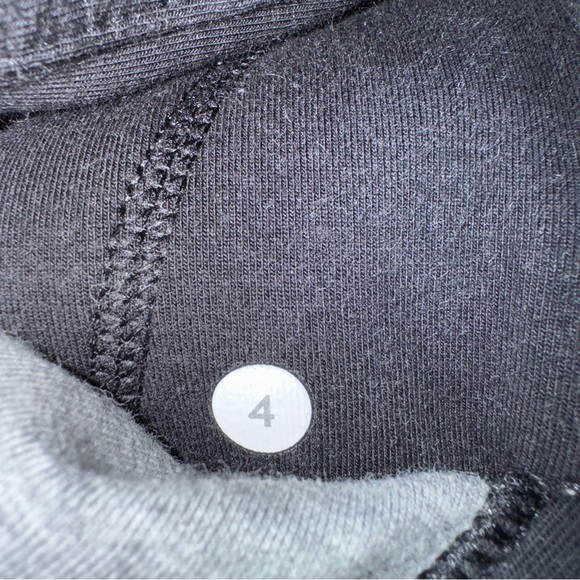 Lululemon Insculpt Reversible Vest - Picture 8 of 8